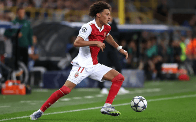 关于法国杯清晨再迎强敌，西汉姆官宣签约，主帅态度——悬念犹存，资深球员宣示担当的信息-开云APP下载